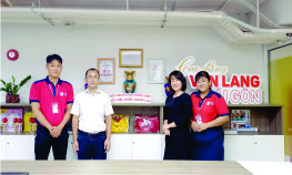 Điều phối chương trình của Japan Foundation đến thăm và làm việc với trường Cao đẳng Văn Lang Sài Gòn (VLSC)